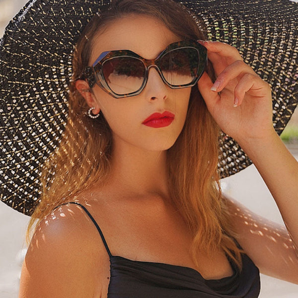 Gafas de sol hexagonales con montura gruesa y atrevida de estilo vintage - Marrón